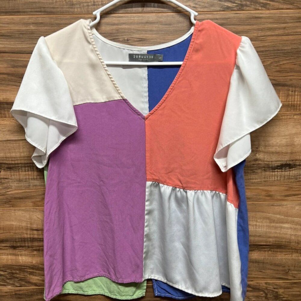 209 wst 38 New York small top